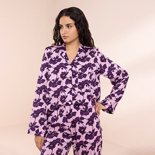 SLEEPWEAR