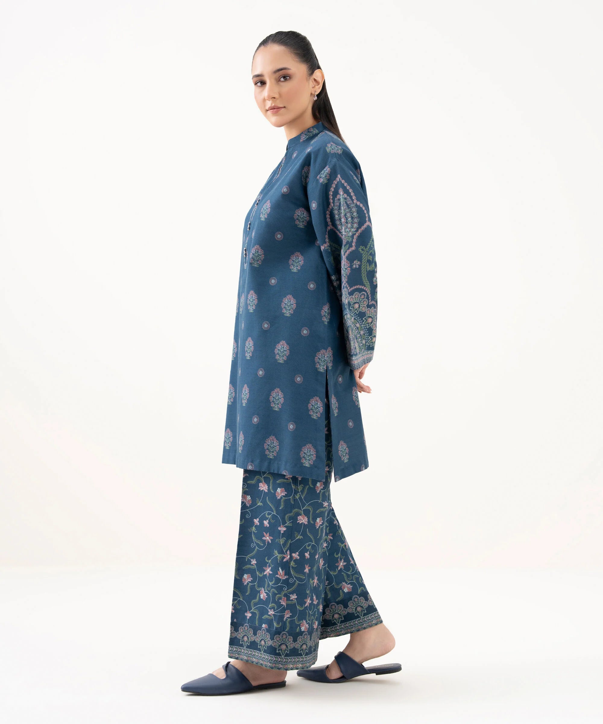 2 Piece - Printed Light Khaddar Suit
