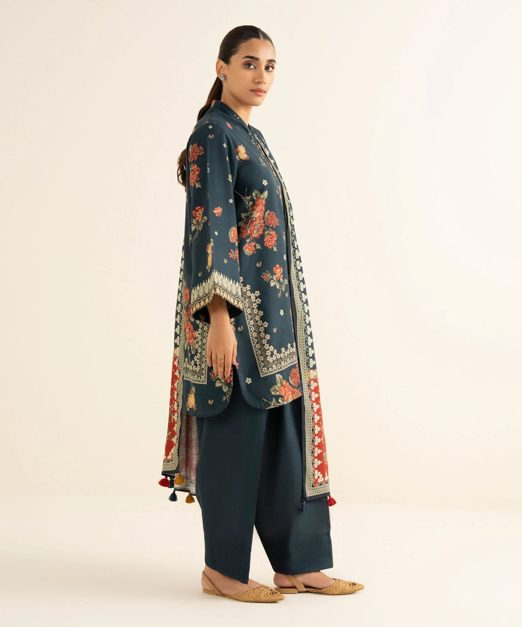 3 Piece - Printed Light Khaddar Suit