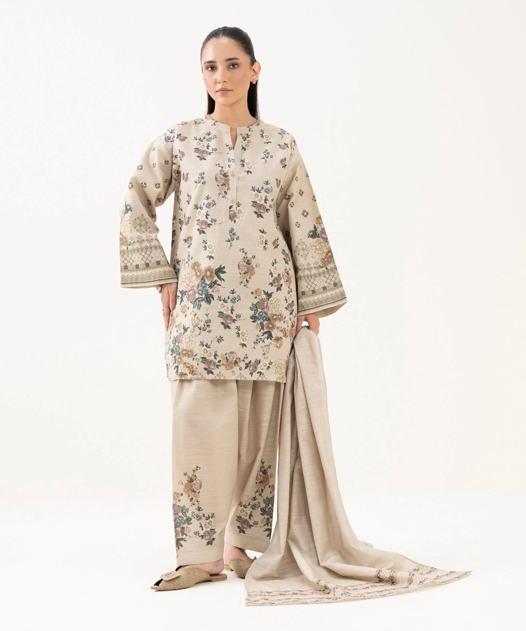 3 Piece - Printed Khaddar Suit