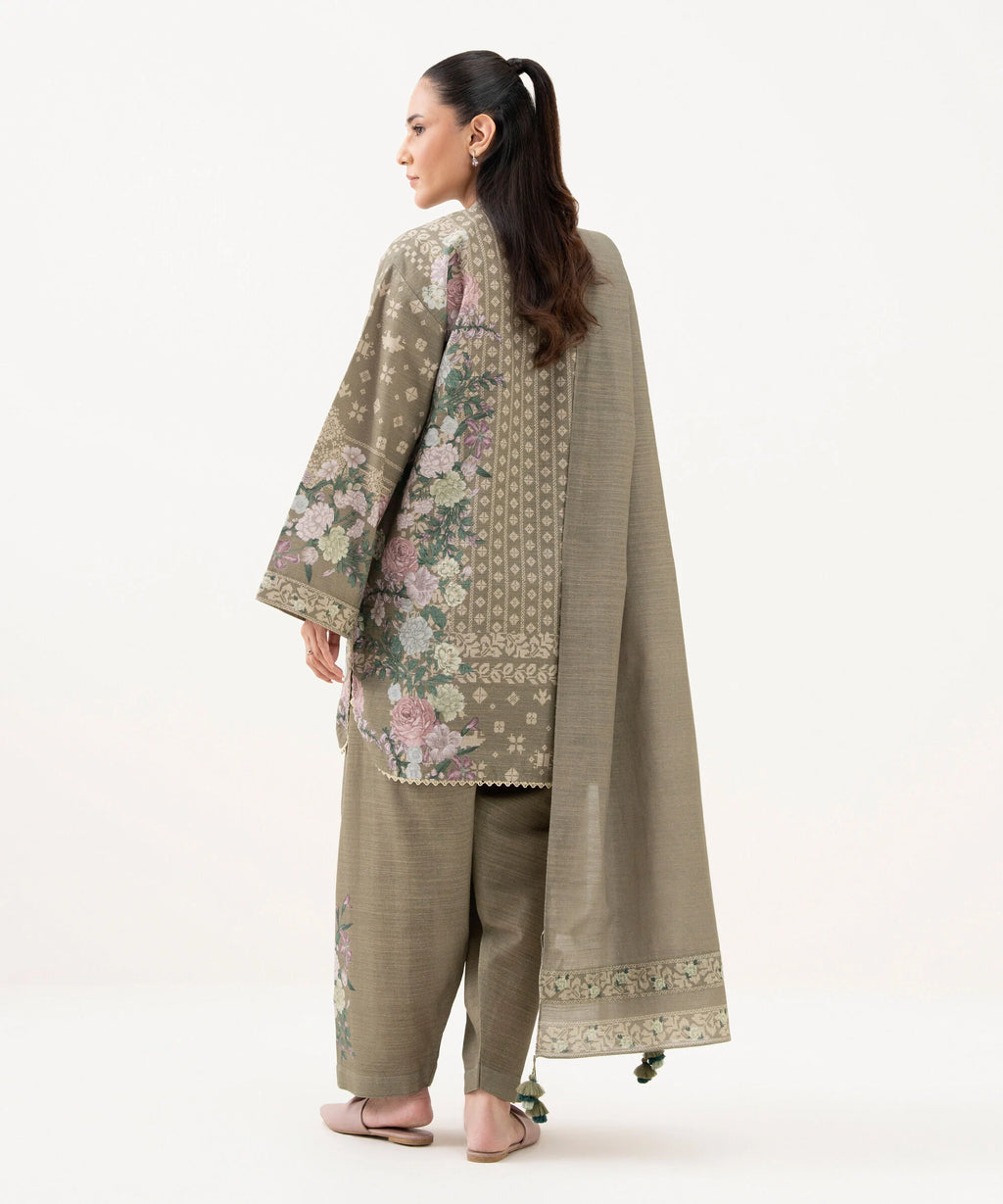 3 Piece - Printed Khaddar Suit