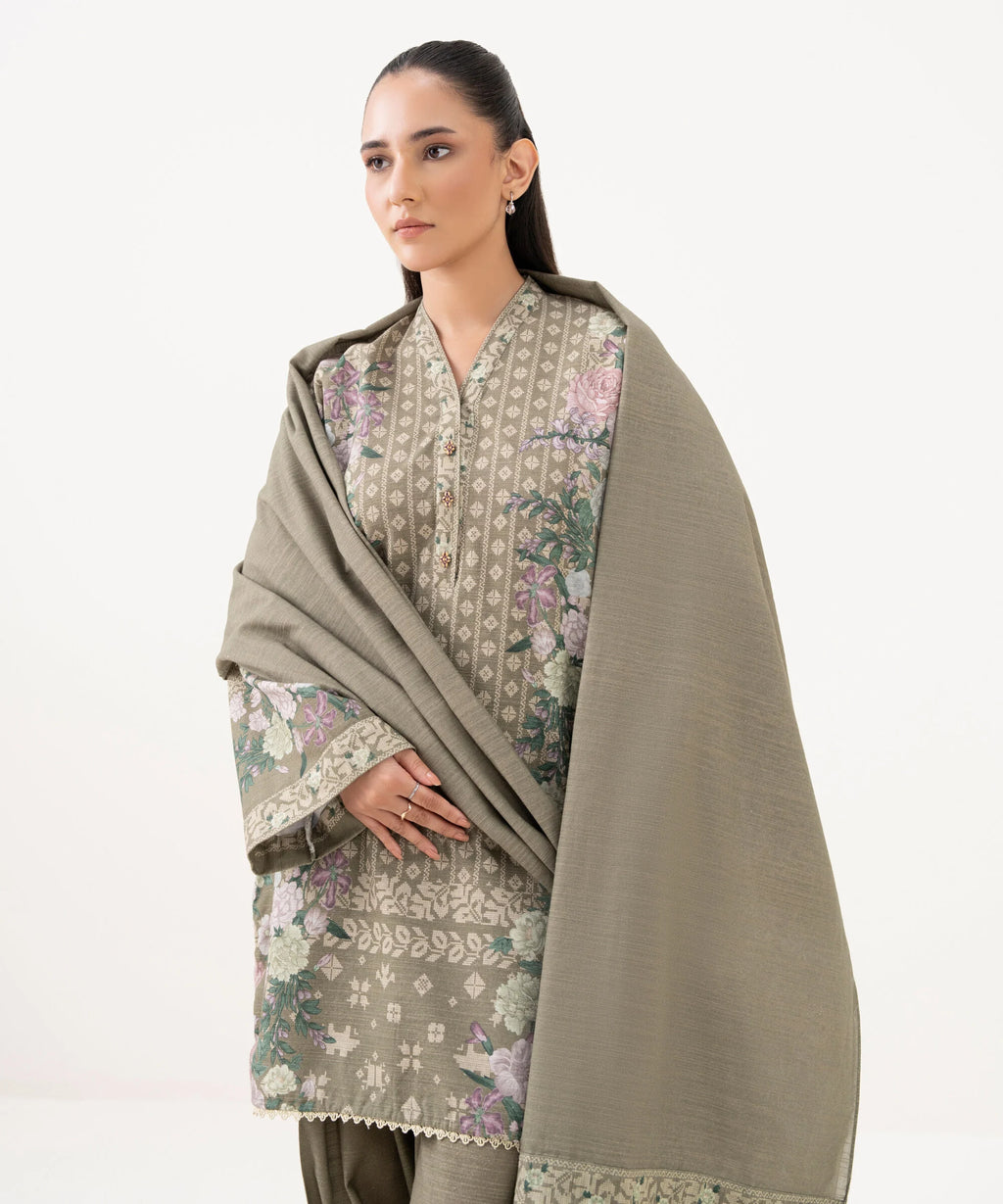 3 Piece - Printed Khaddar Suit