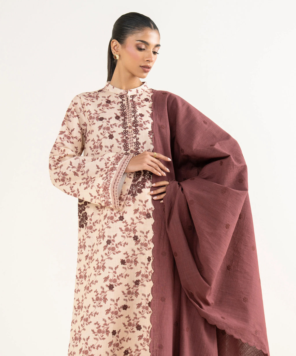 3 Piece - Embroidered Lawn Suit