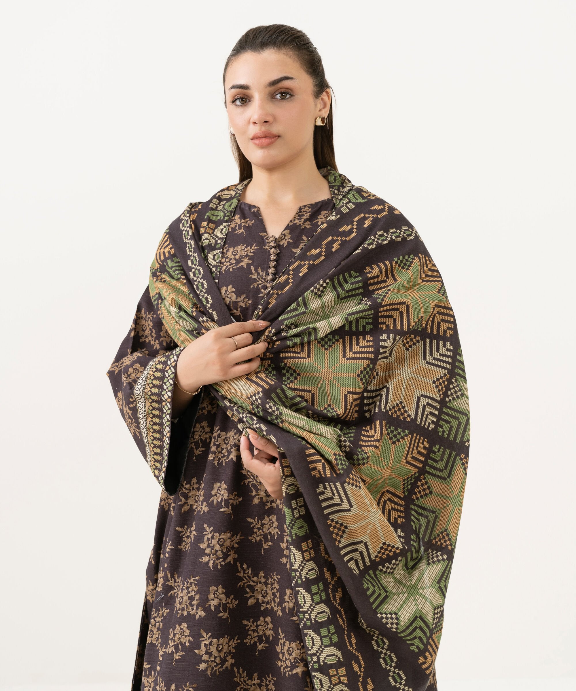 3 Piece - Printed Khaddar Suit