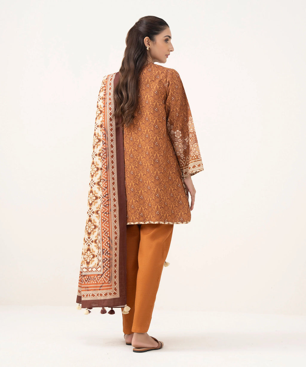 3 Piece - Printed Khaddar Suit