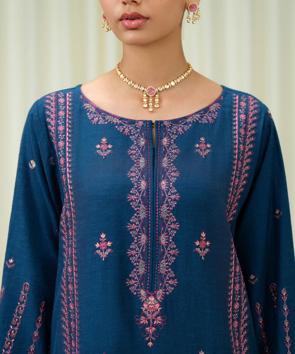 3 Piece - Embroidered Karandi Suit
