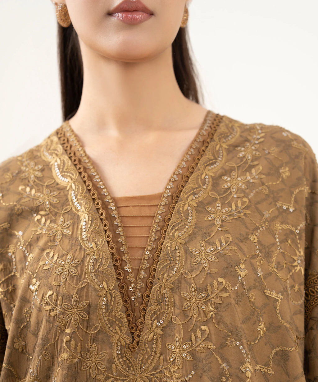 3 Piece - Embroidered Linen Jacquard Suit