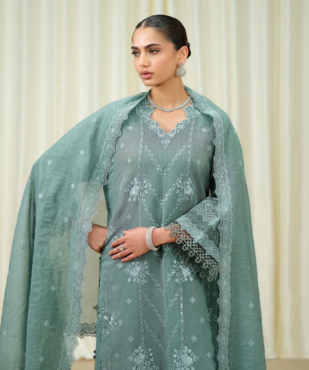 3 Piece - Embroidered Muslin Suit