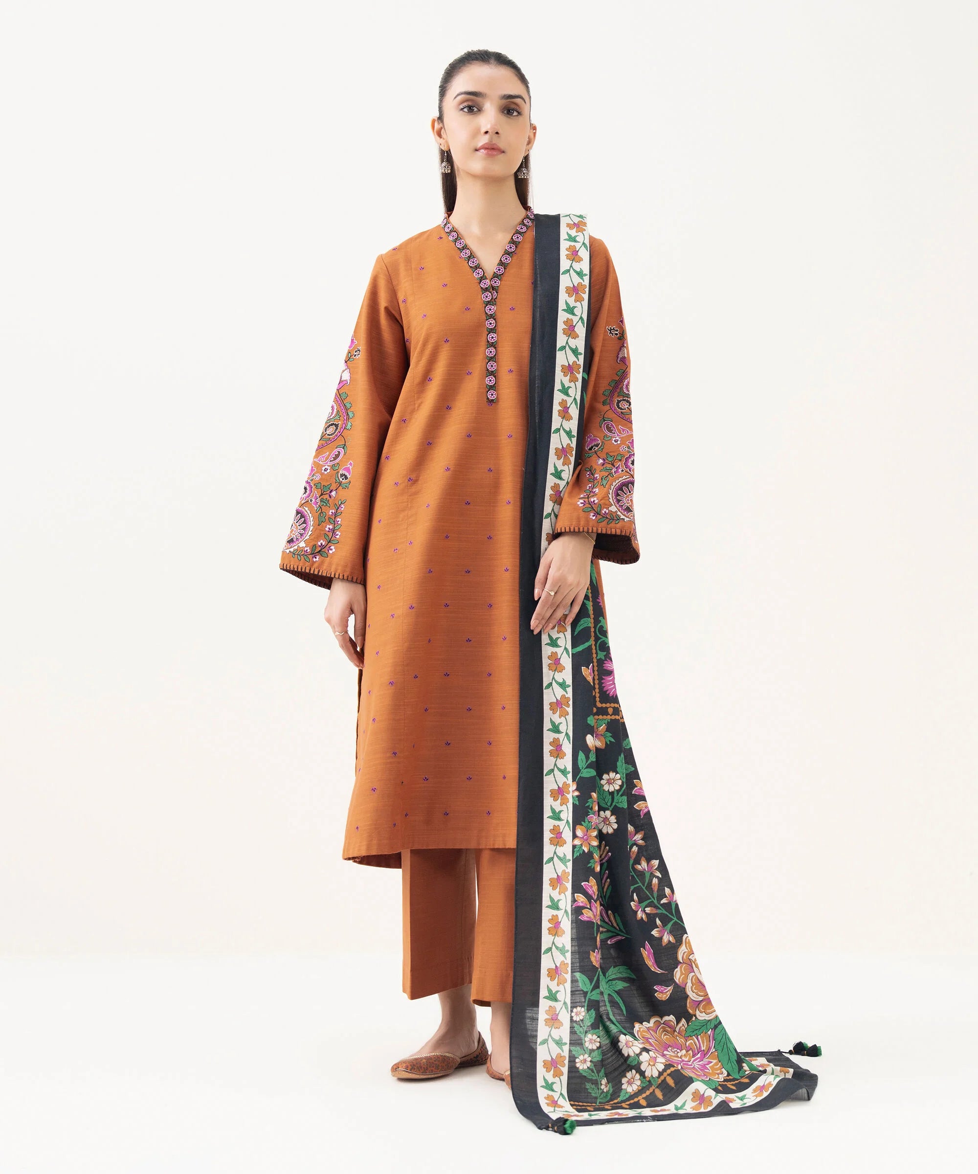 3 Piece - Embroidered Khaddar Suit