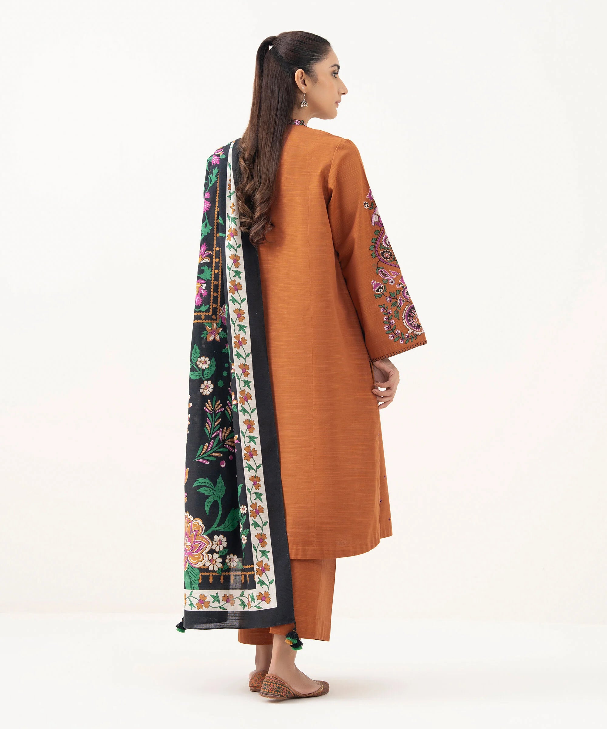 3 Piece - Embroidered Khaddar Suit