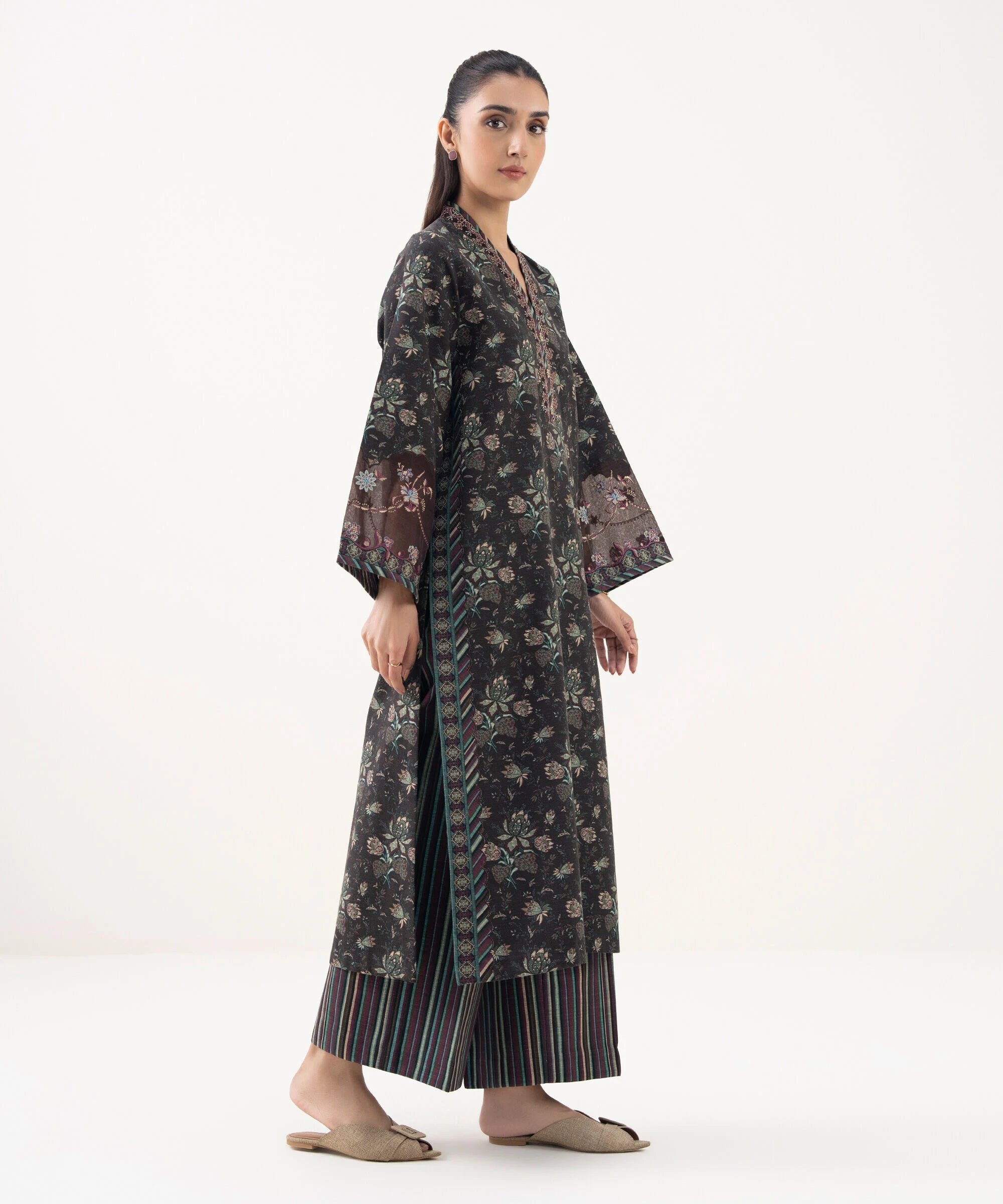 3 Piece - Embroidered Khaddar Suit