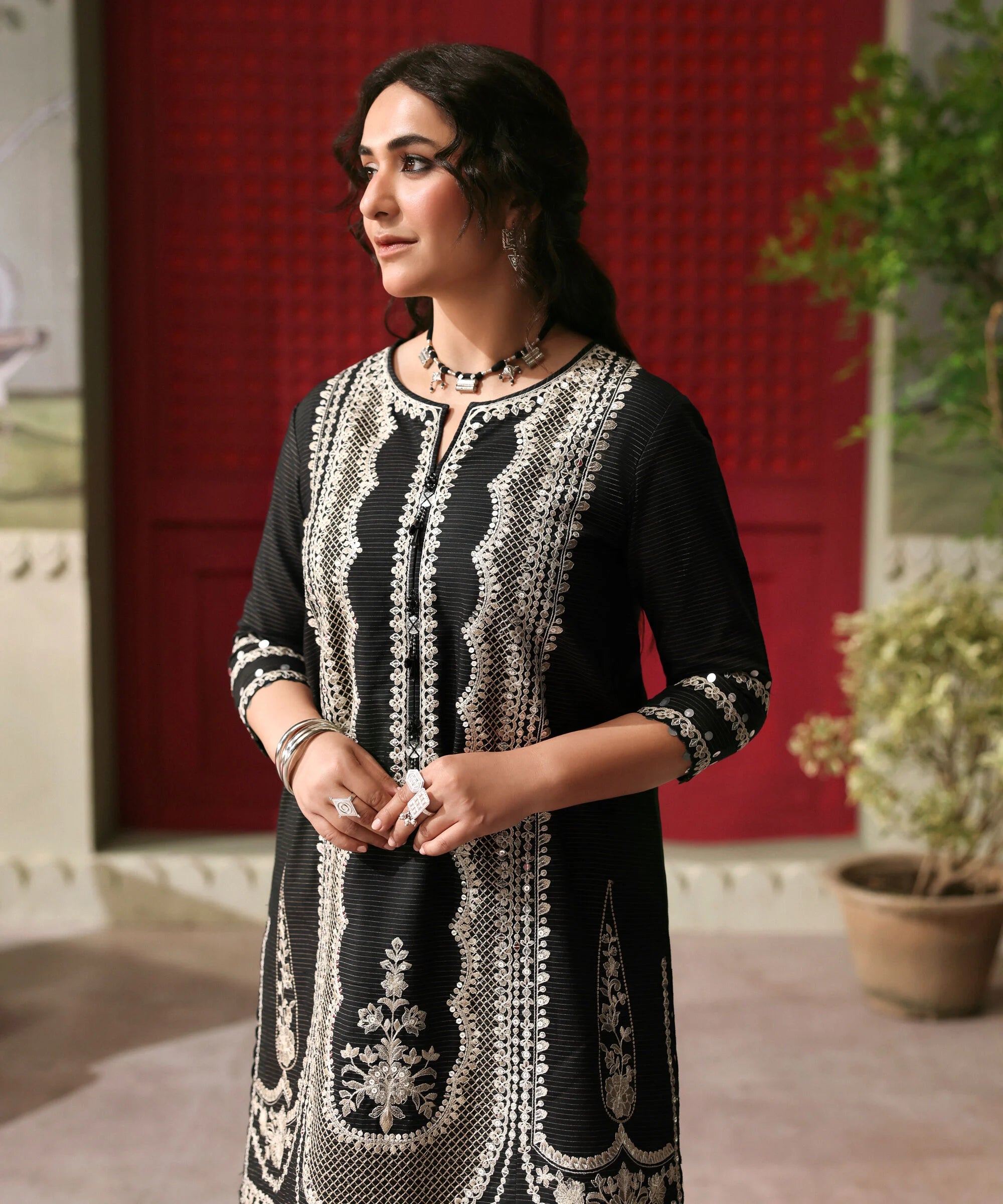 2 Piece - Embroidered Zari Khaddar Suit