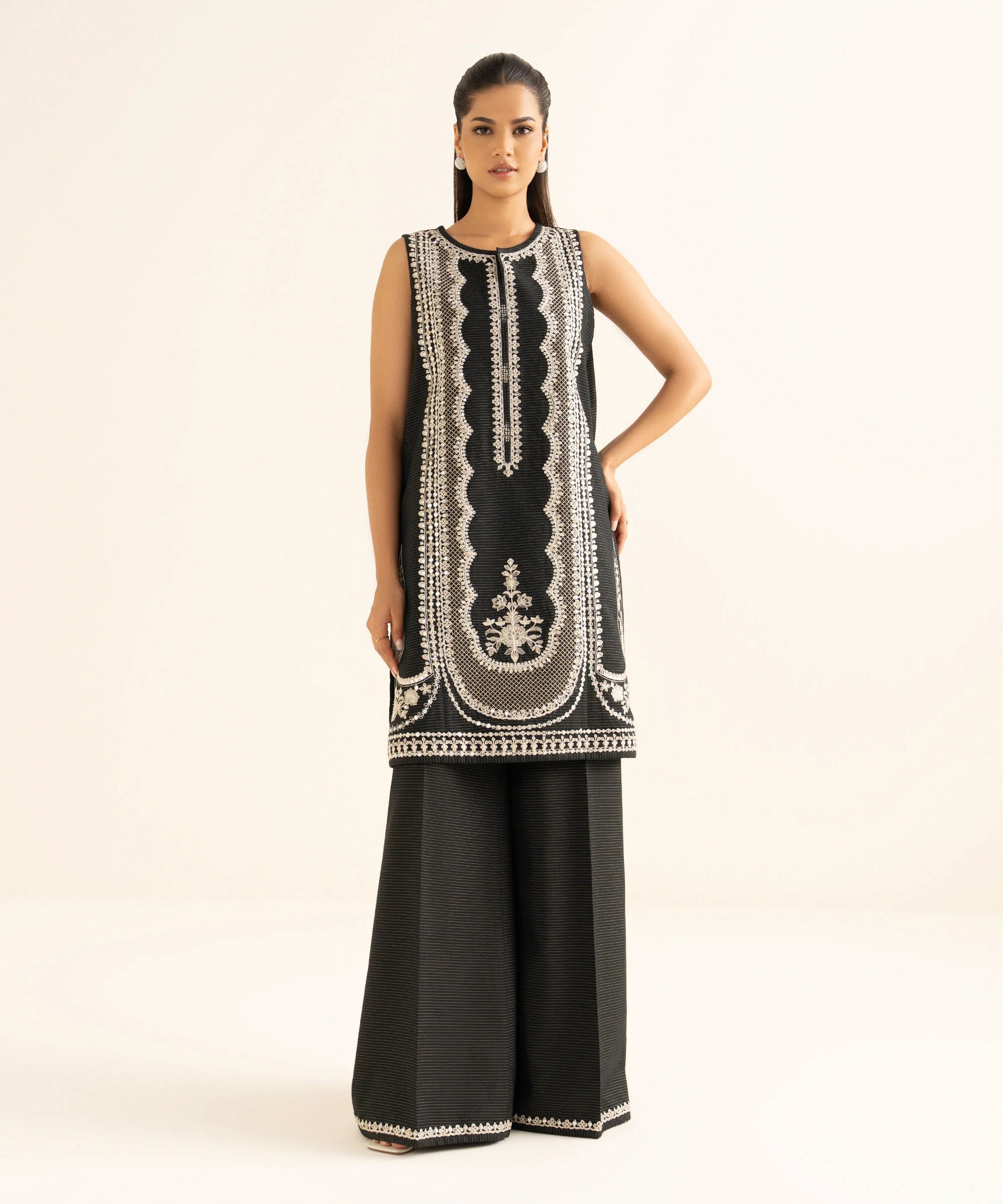 2 Piece - Embroidered Zari Khaddar Suit