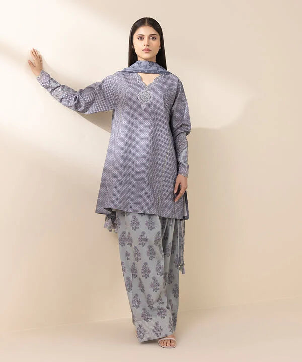 3 Piece - Embroidered Lawn Suit