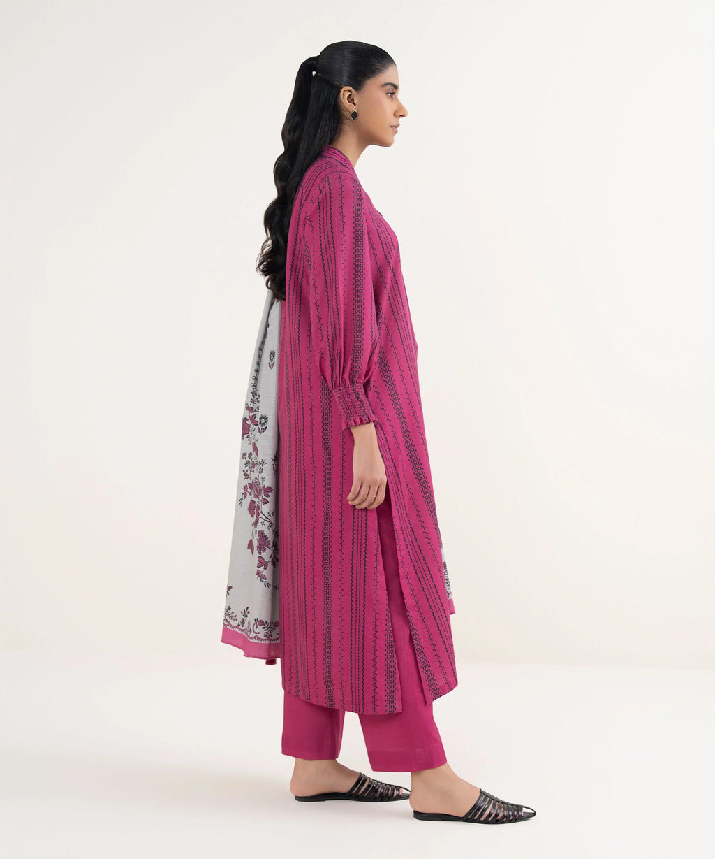 3 Piece - Printed Light Khaddar Suit