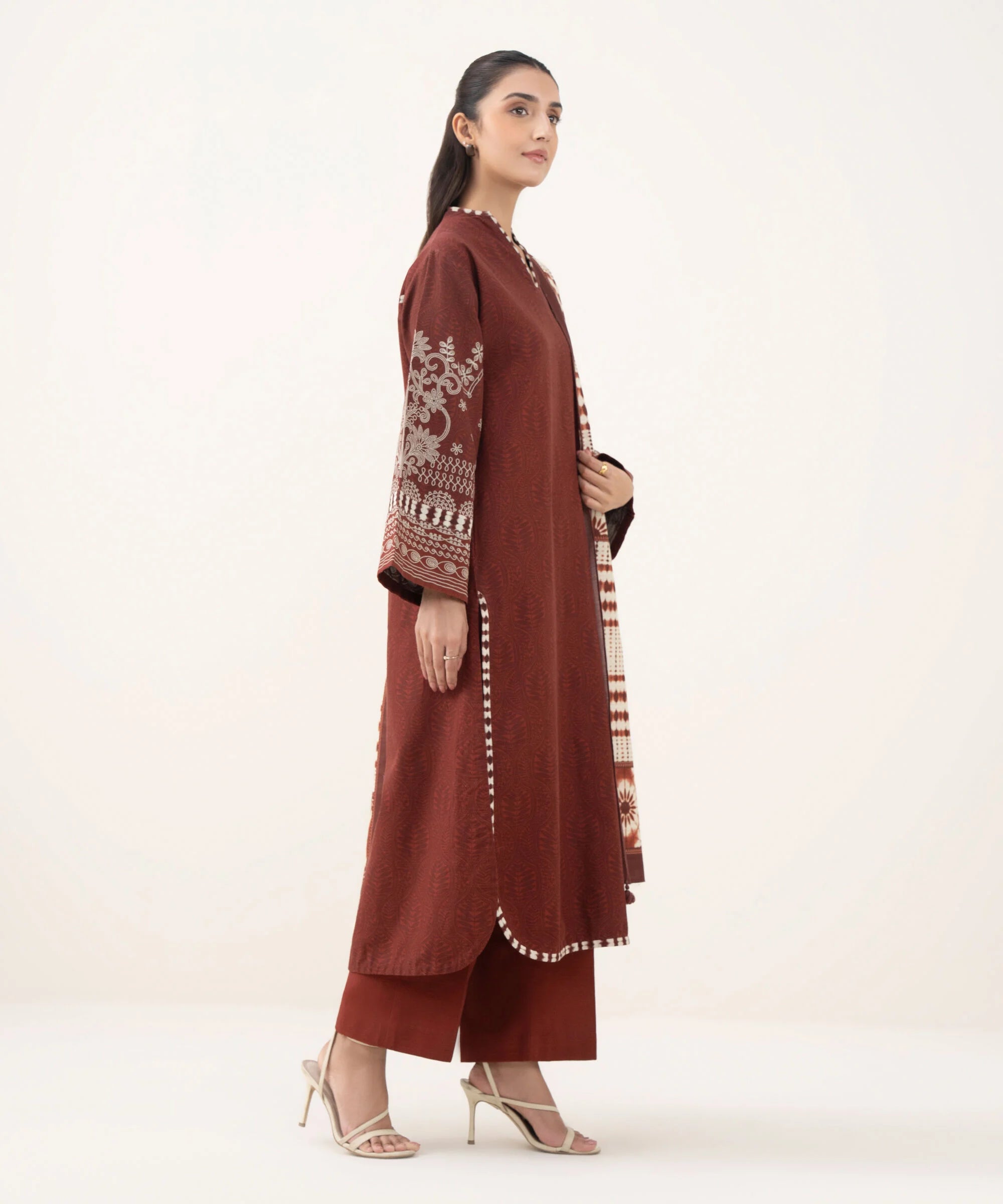 3 Piece - Printed Light Khaddar Suit