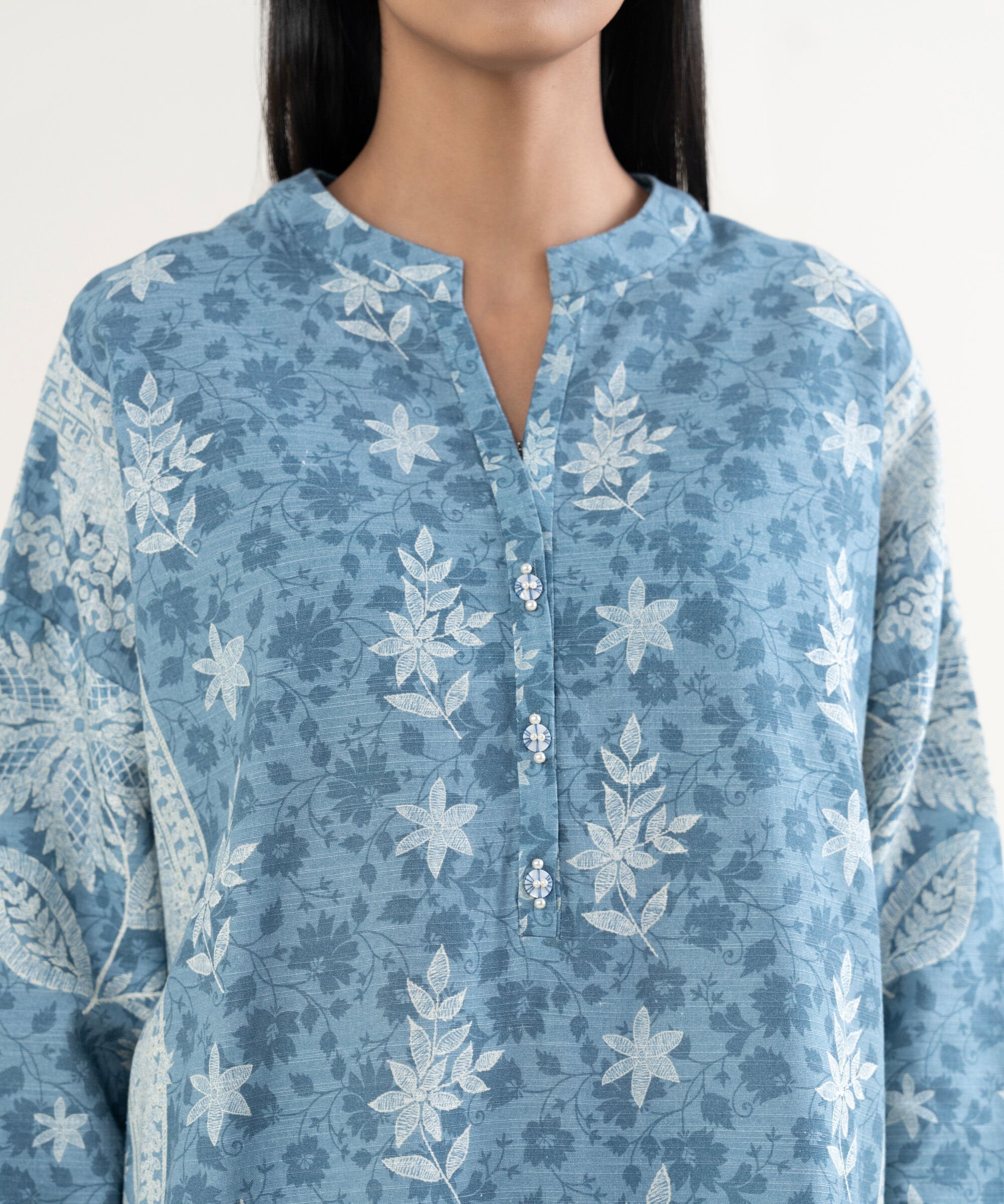 3 Piece - Printed Khaddar Suit