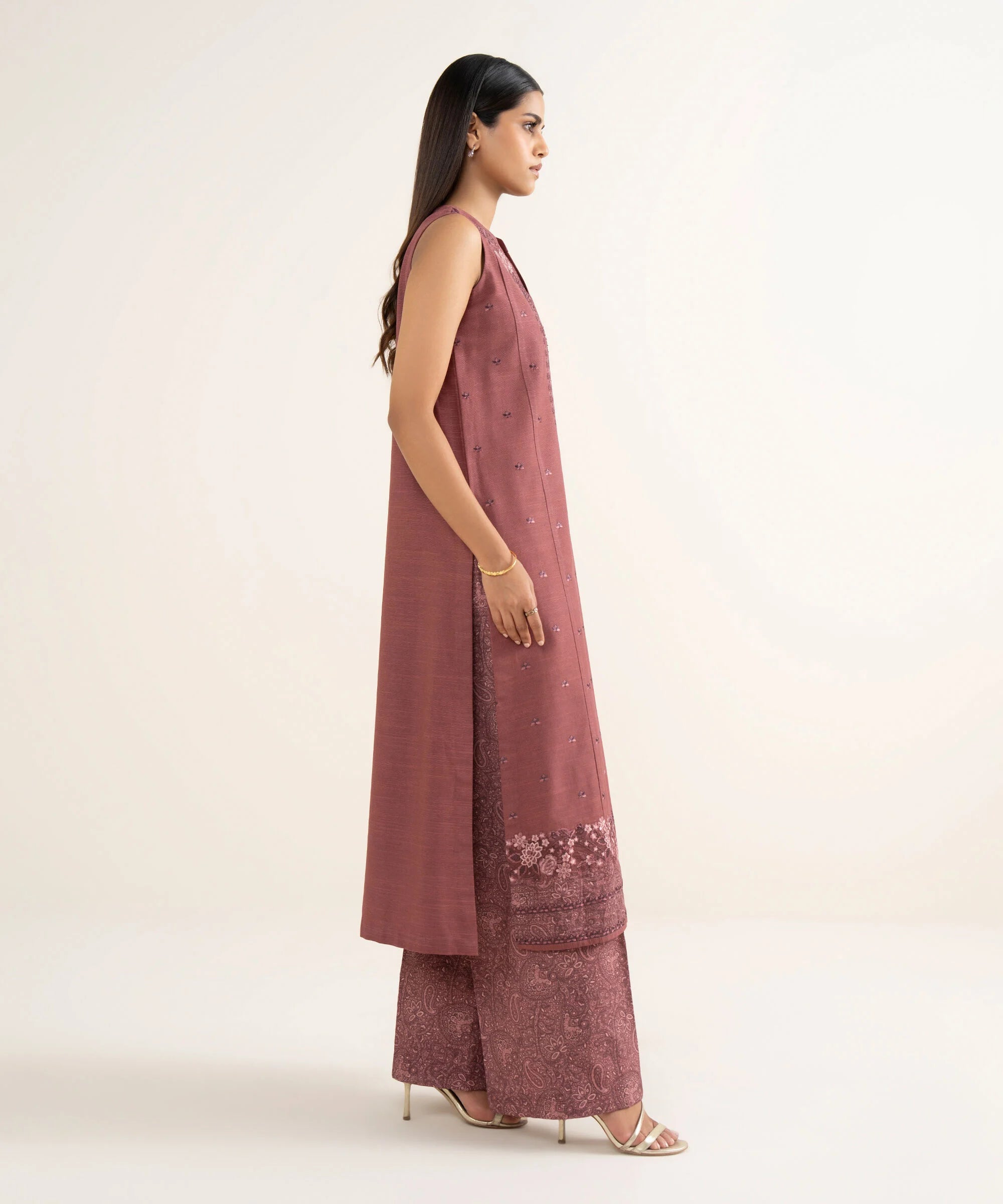 3 Piece - Embroidered Khaddar Suit