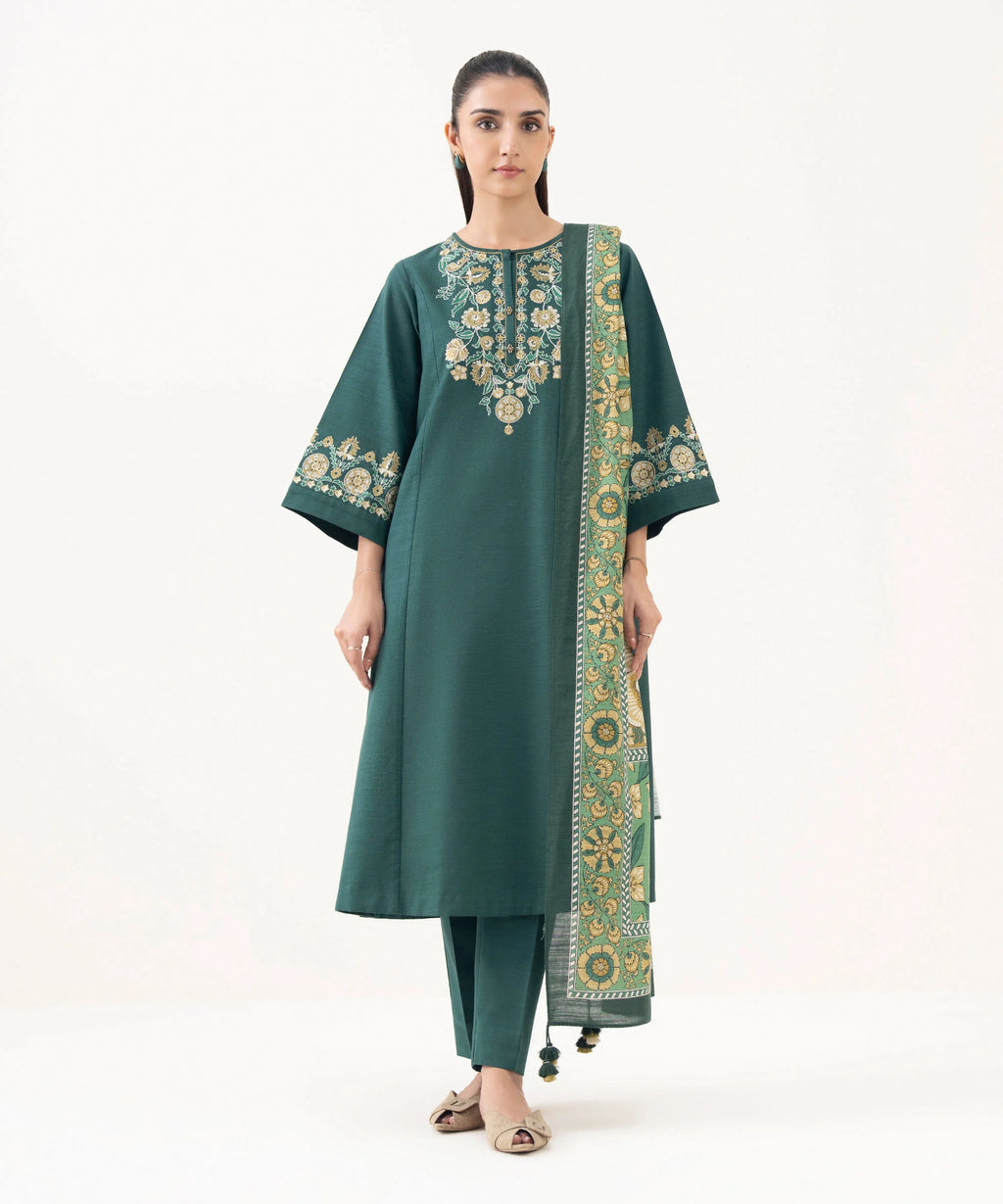 3 Piece - Embroidered Khaddar Suit