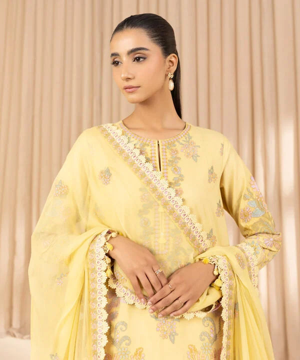 3 Piece - Embroidered Lawn Suit