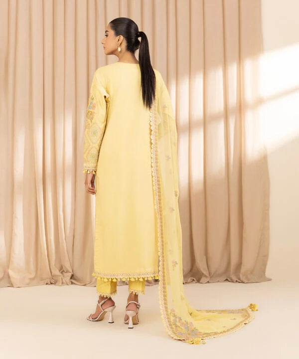 3 Piece - Embroidered Lawn Suit