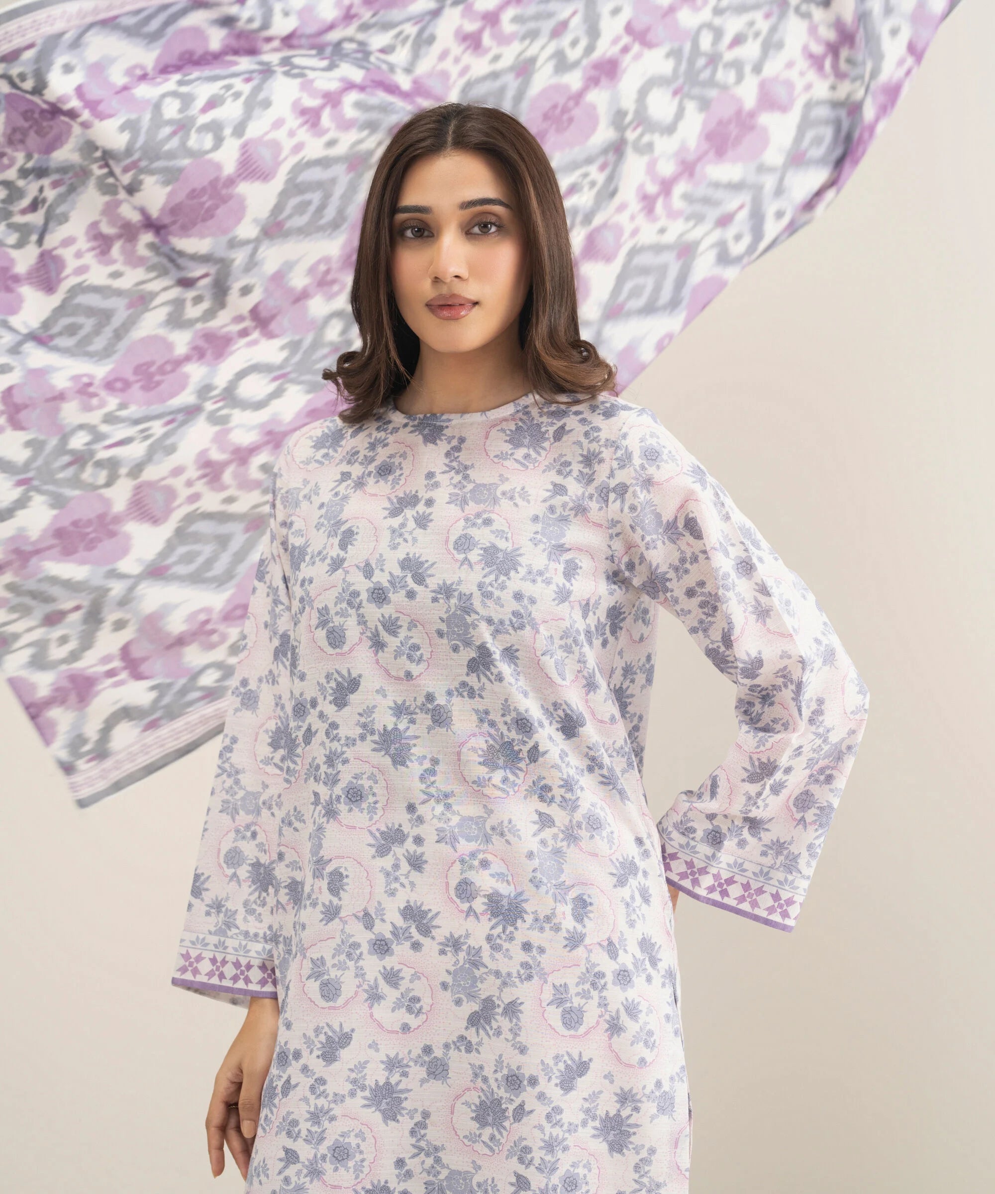 3 Piece - Printed Khaddar Suit