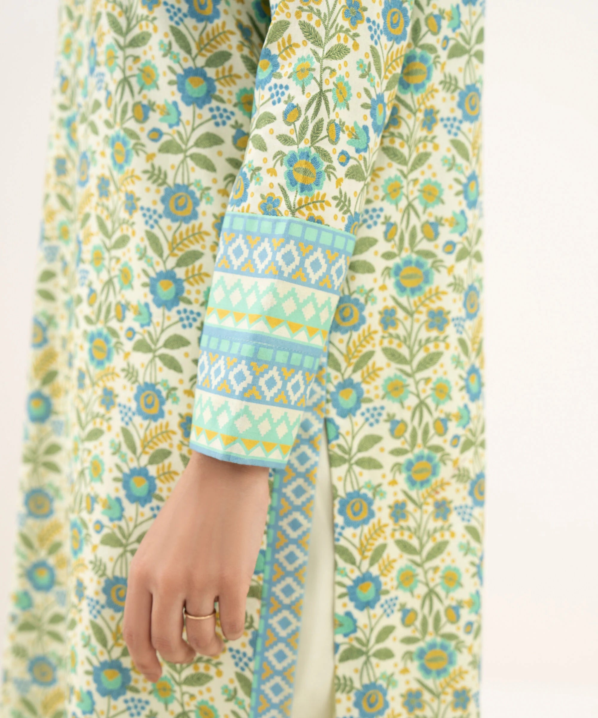 3 Piece - Printed Lawn Suit