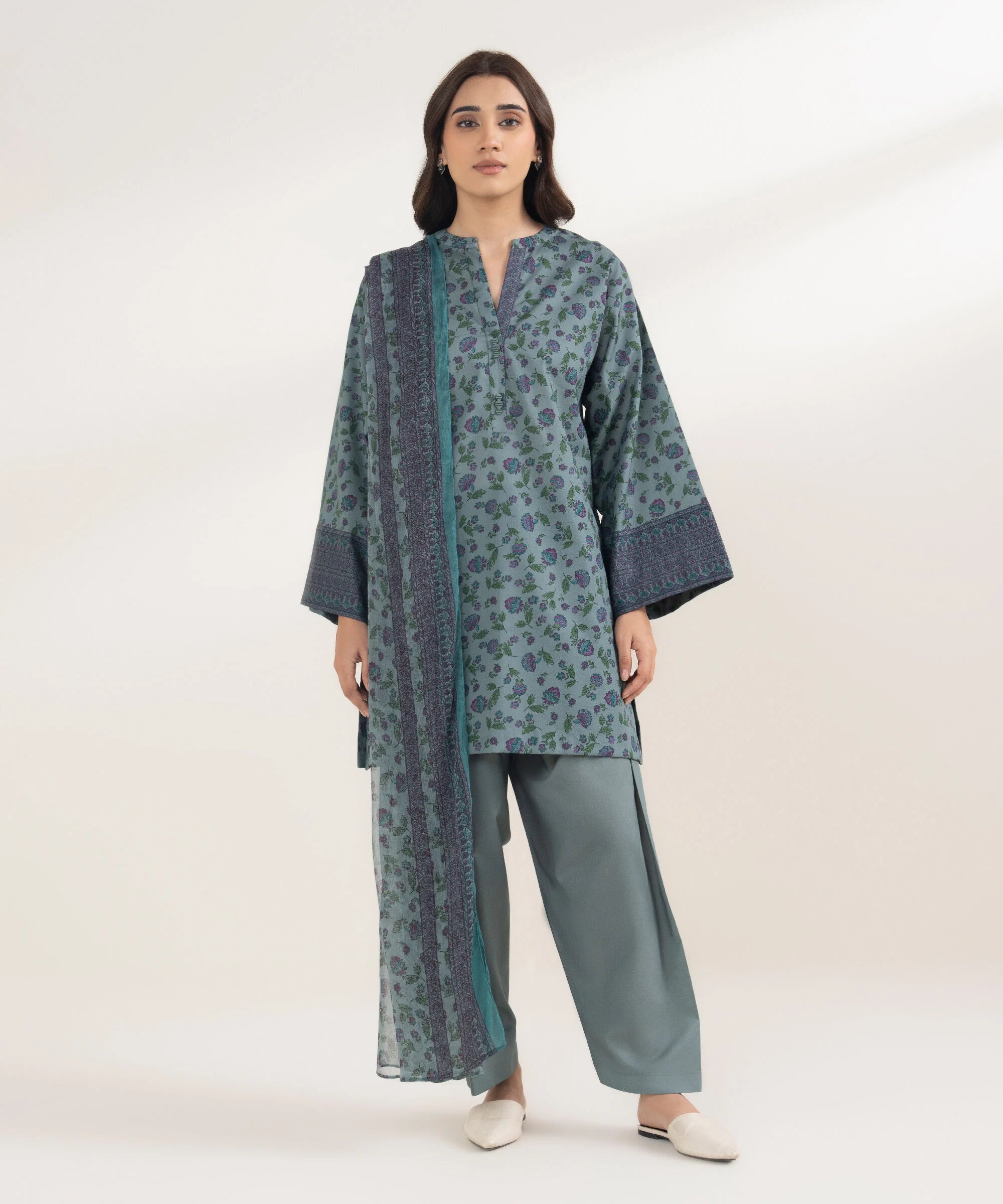 3 Piece - Printed Lawn Suit