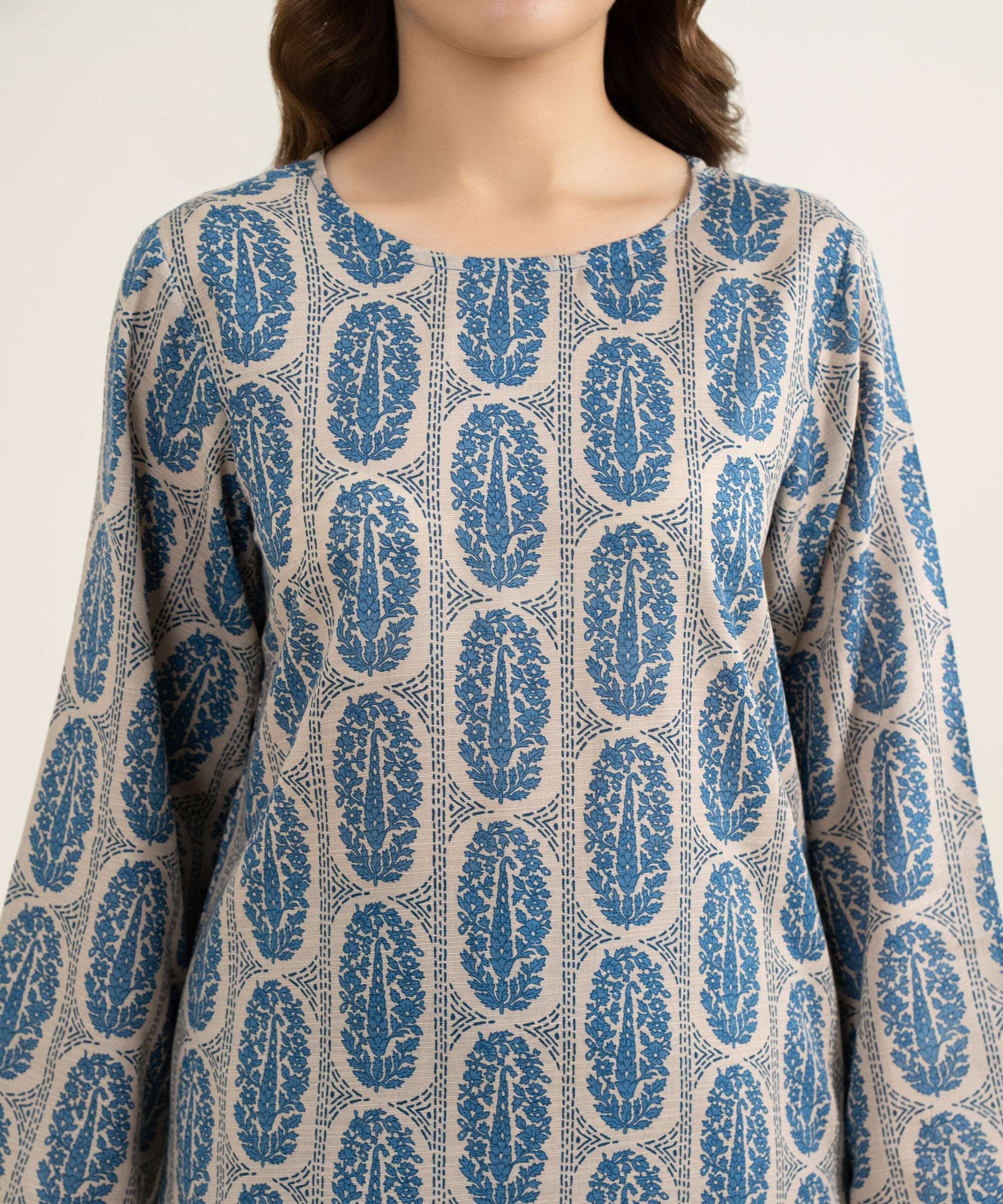 3 Piece - Printed Khaddar Suit
