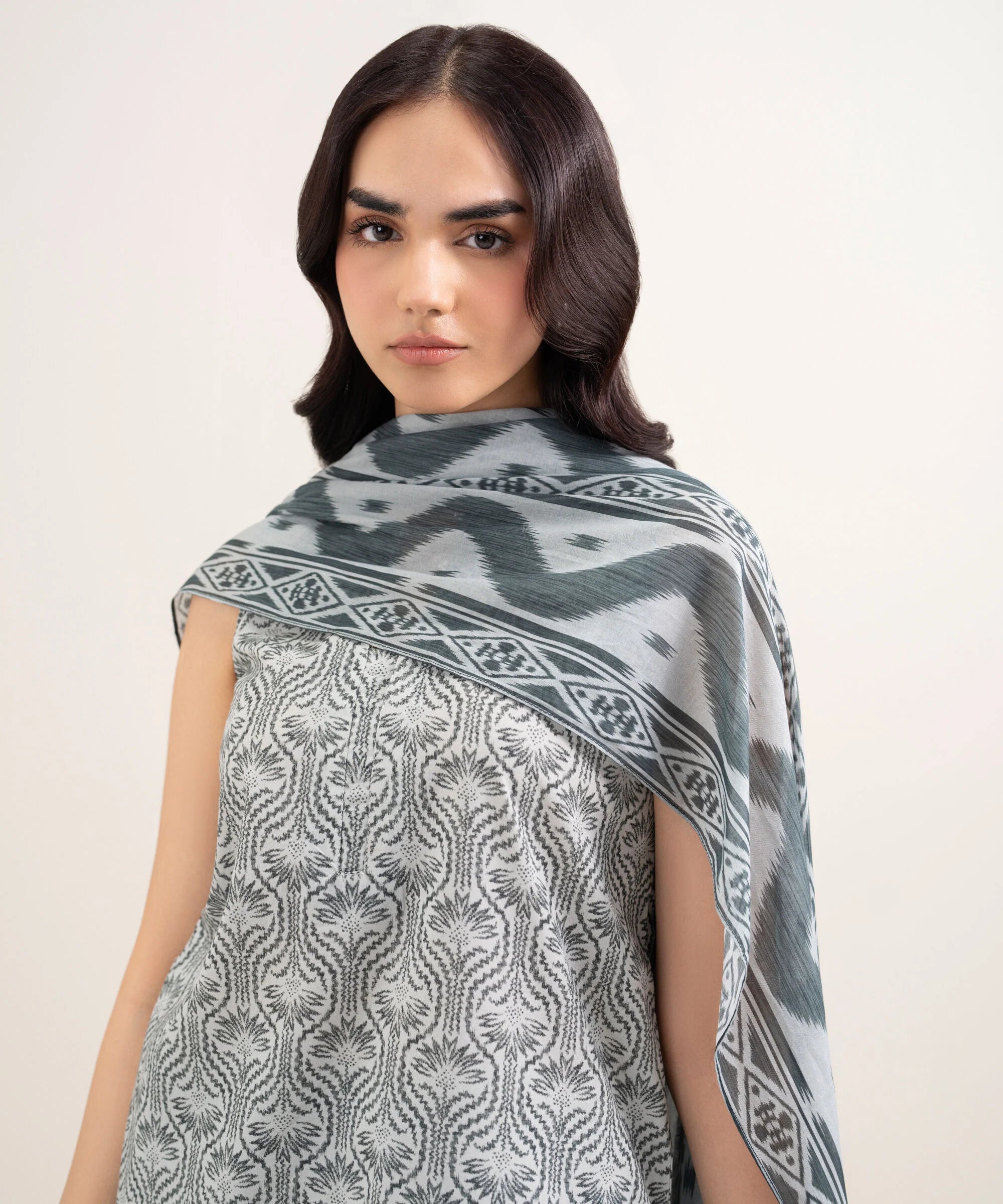 3 Piece - Printed Lawn Suit