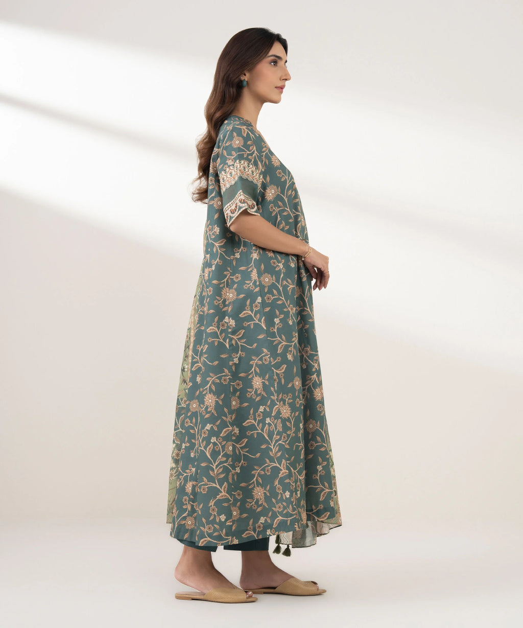 3 Piece - Embroidered Lawn Suit