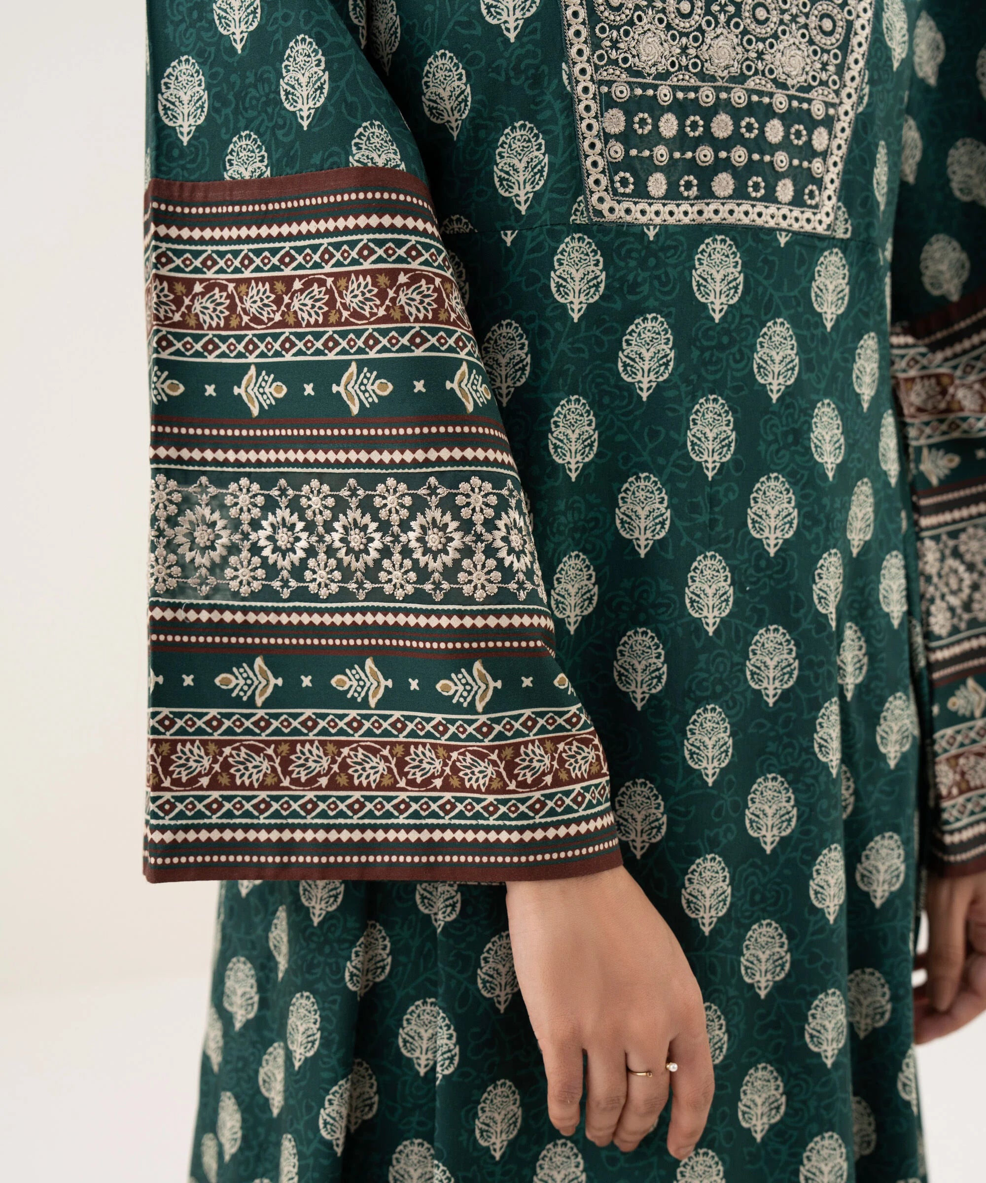 3 Piece - Embroidered Light Linen Suit