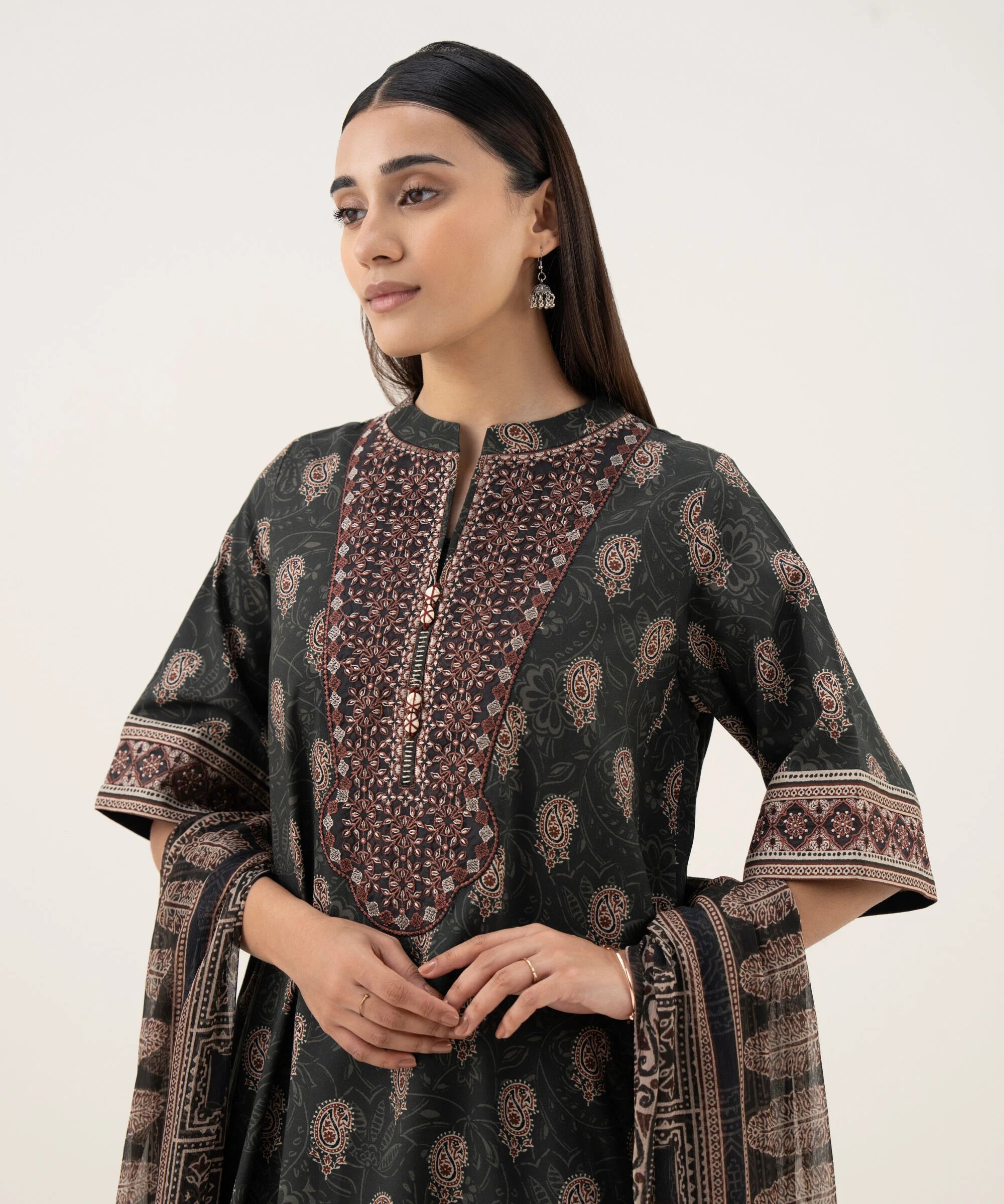 3 Piece - Embroidered Light Linen Suit