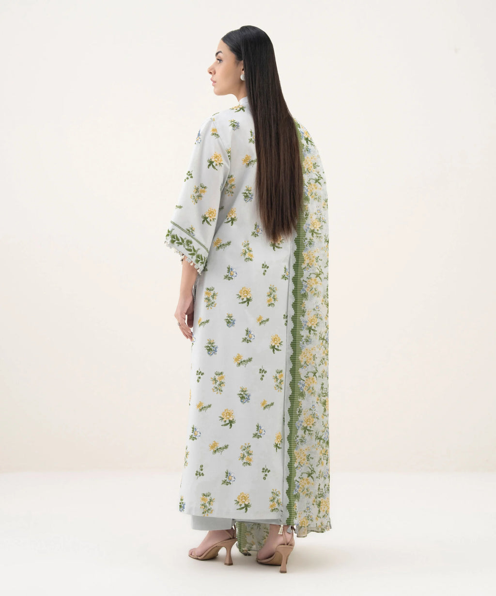 3 Piece - Embroidered Lawn Suit