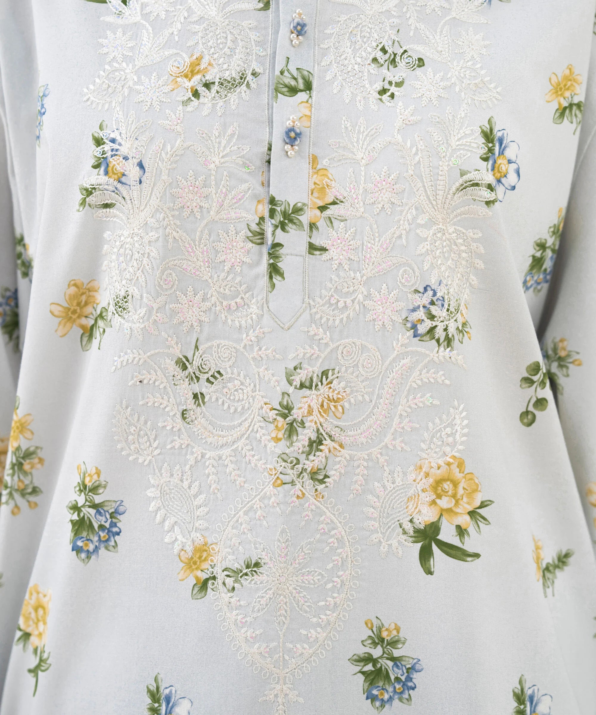 3 Piece - Embroidered Lawn Suit