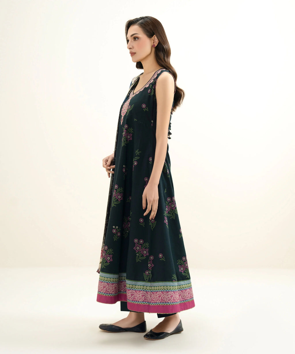 3 Piece - Embroidered Lawn Suit