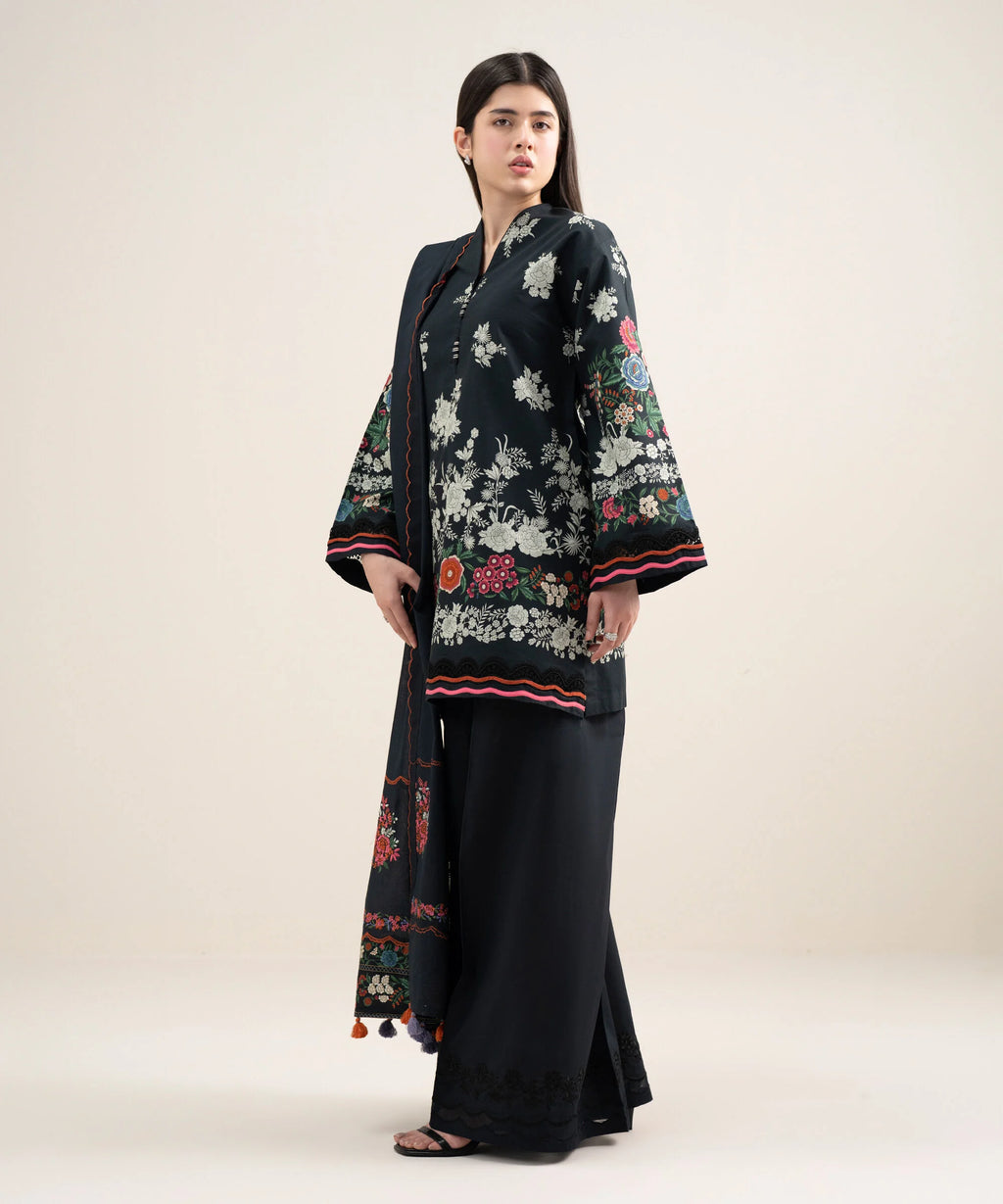 3 Piece - Embroidered Lawn Suit