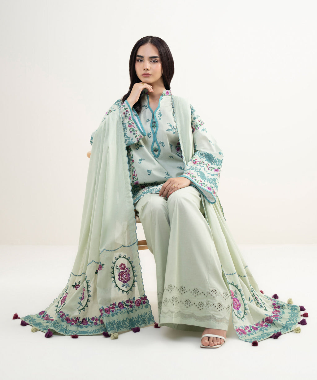 3 Piece - Embroidered Lawn Suit