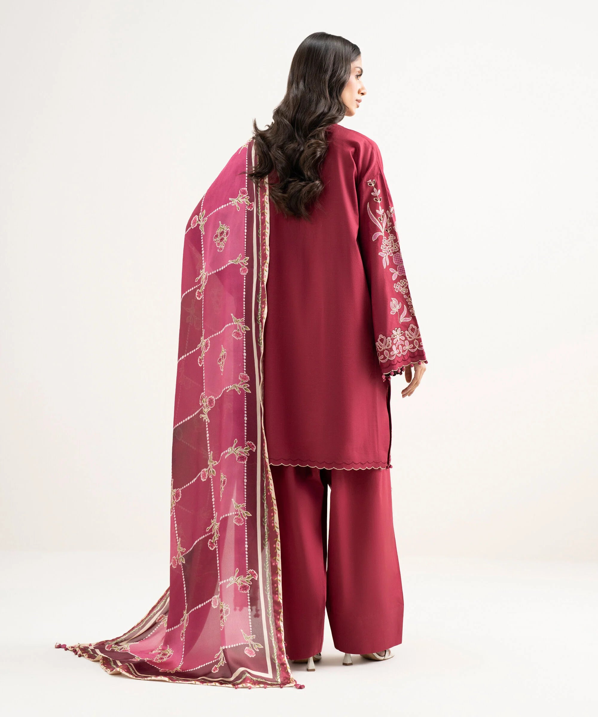 3 Piece - Embroidered Lawn Suit