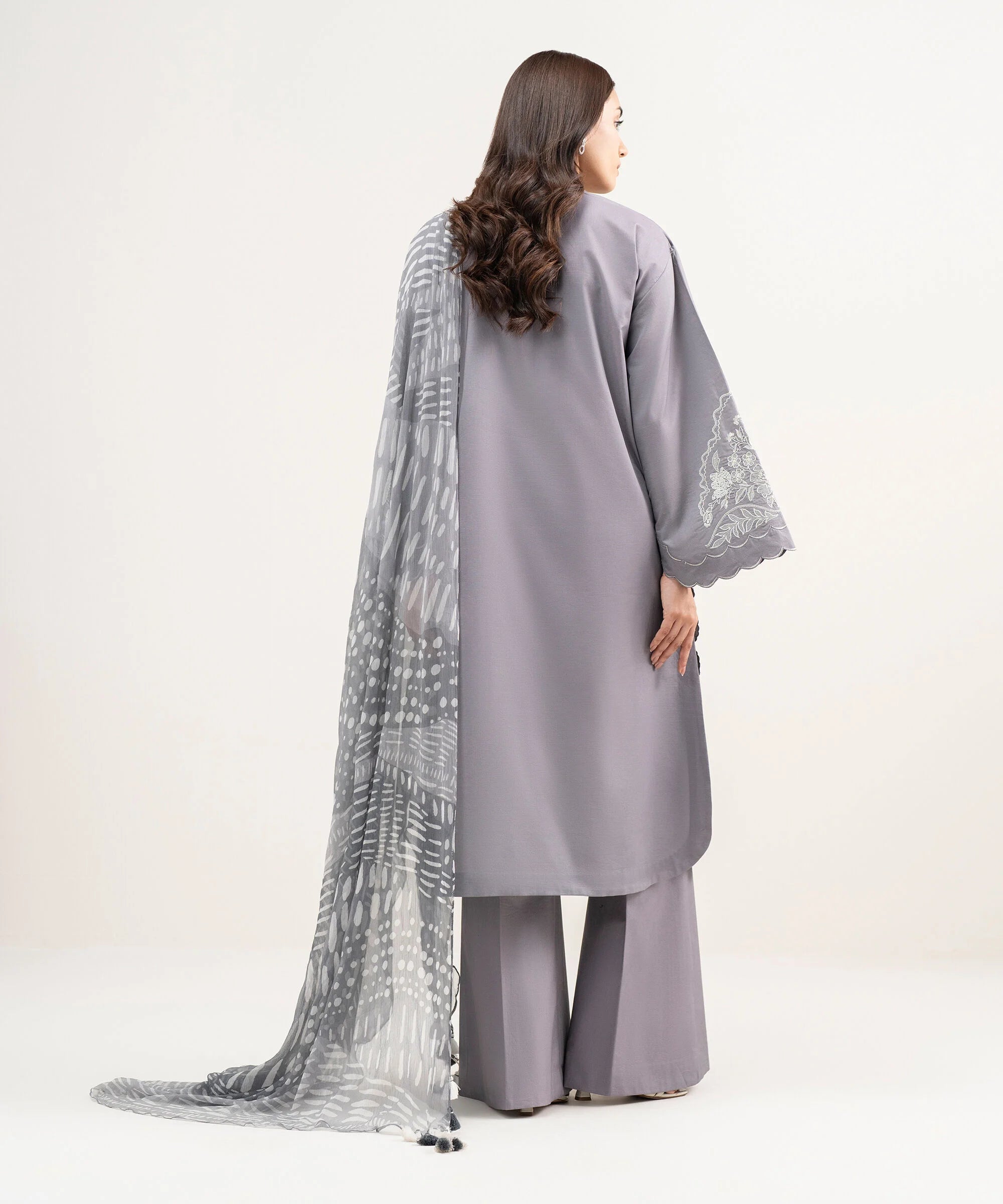 3 Piece - Embroidered Lawn Suit