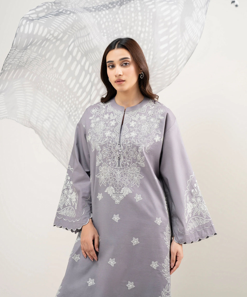 3 Piece - Embroidered Lawn Suit