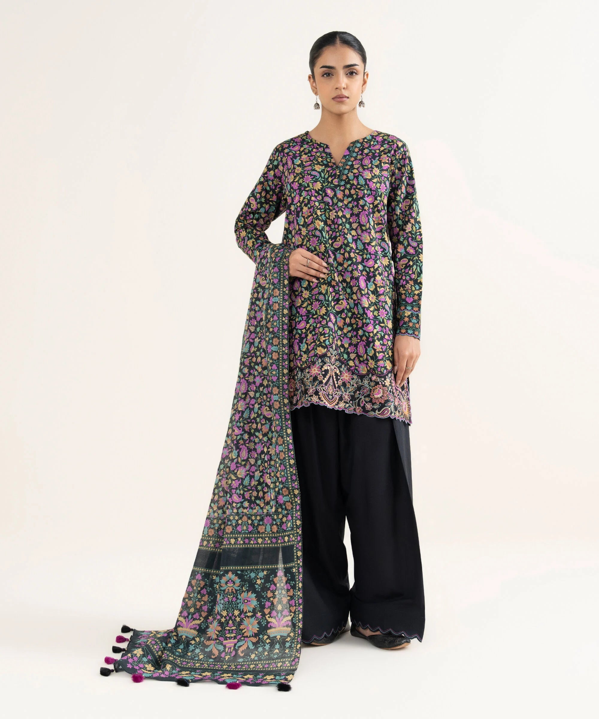 3 Piece - Embroidered Lawn Suit