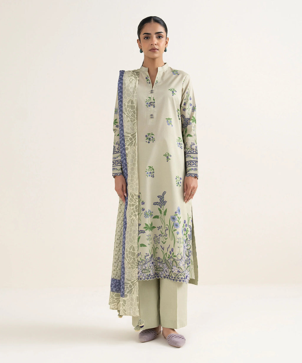 3 Piece - Embroidered Lawn Suit