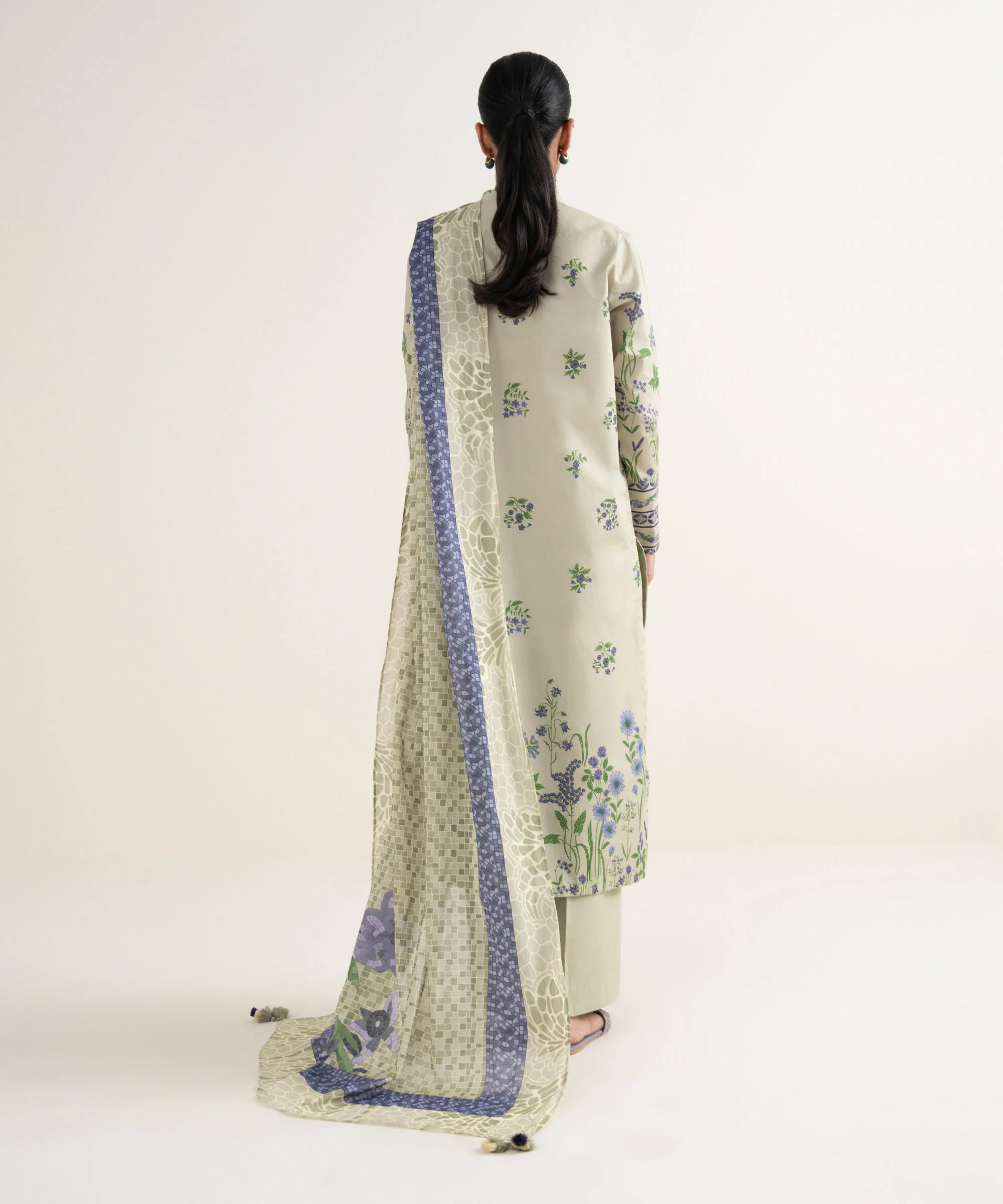 3 Piece - Embroidered Lawn Suit