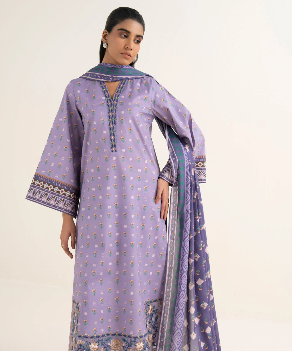 3 Piece - Embroidered Lawn Suit