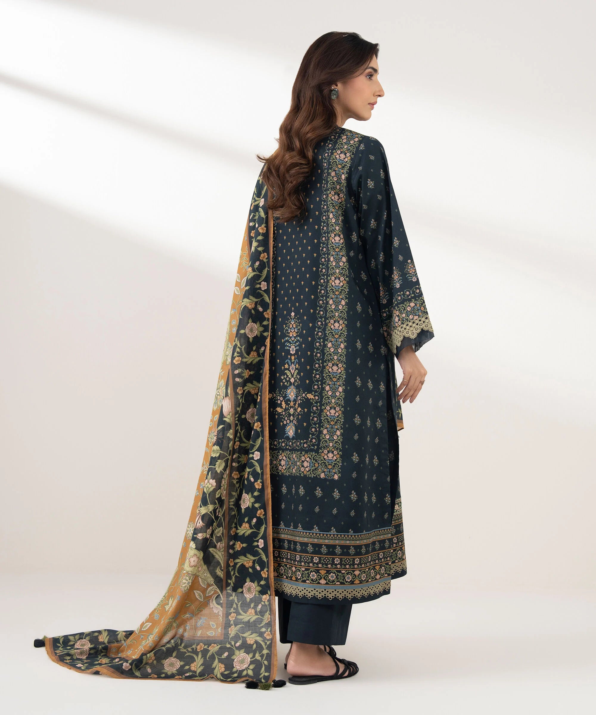 3 Piece - Embroidered Lawn Suit