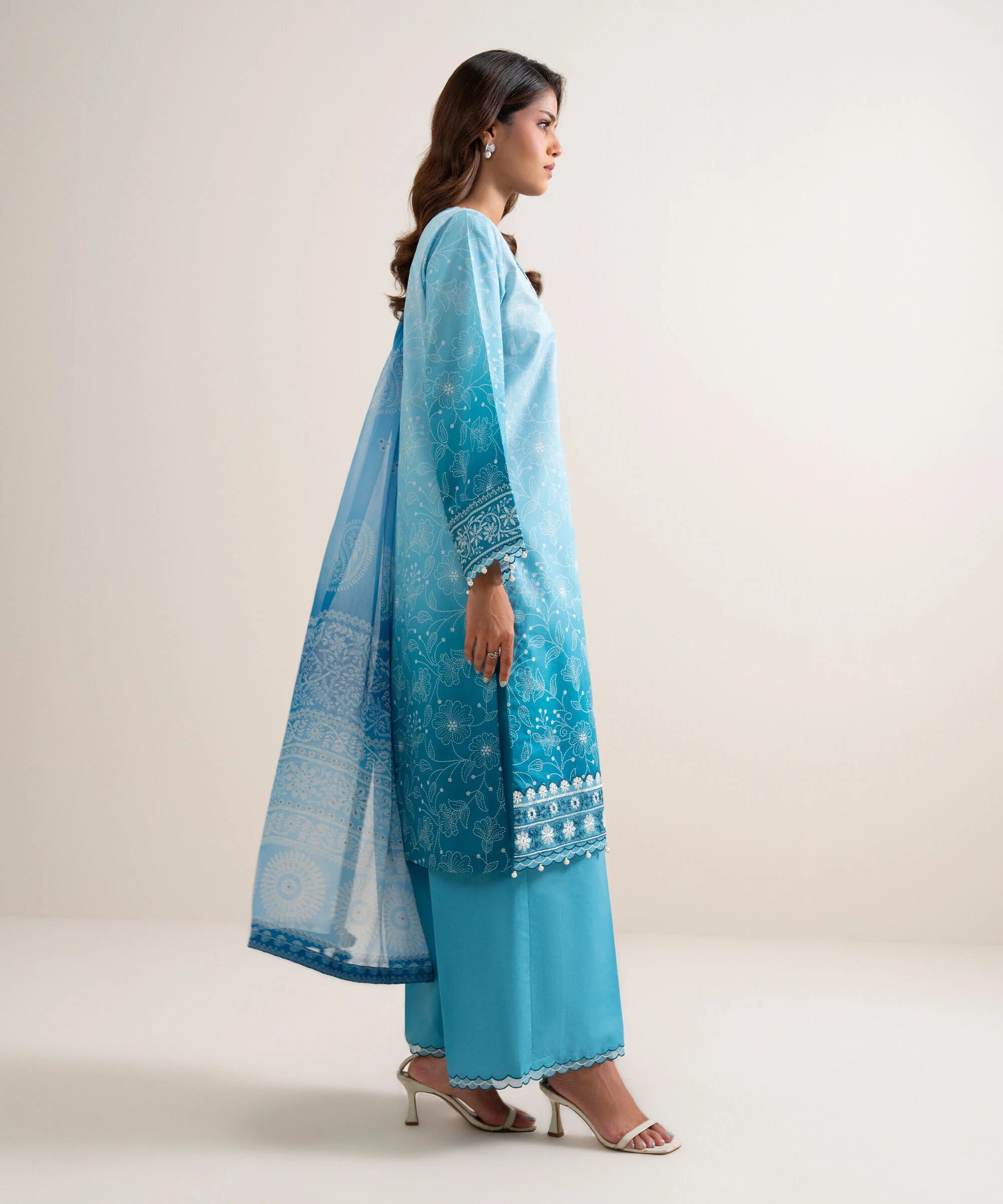3 Piece - Embroidered Lawn Suit