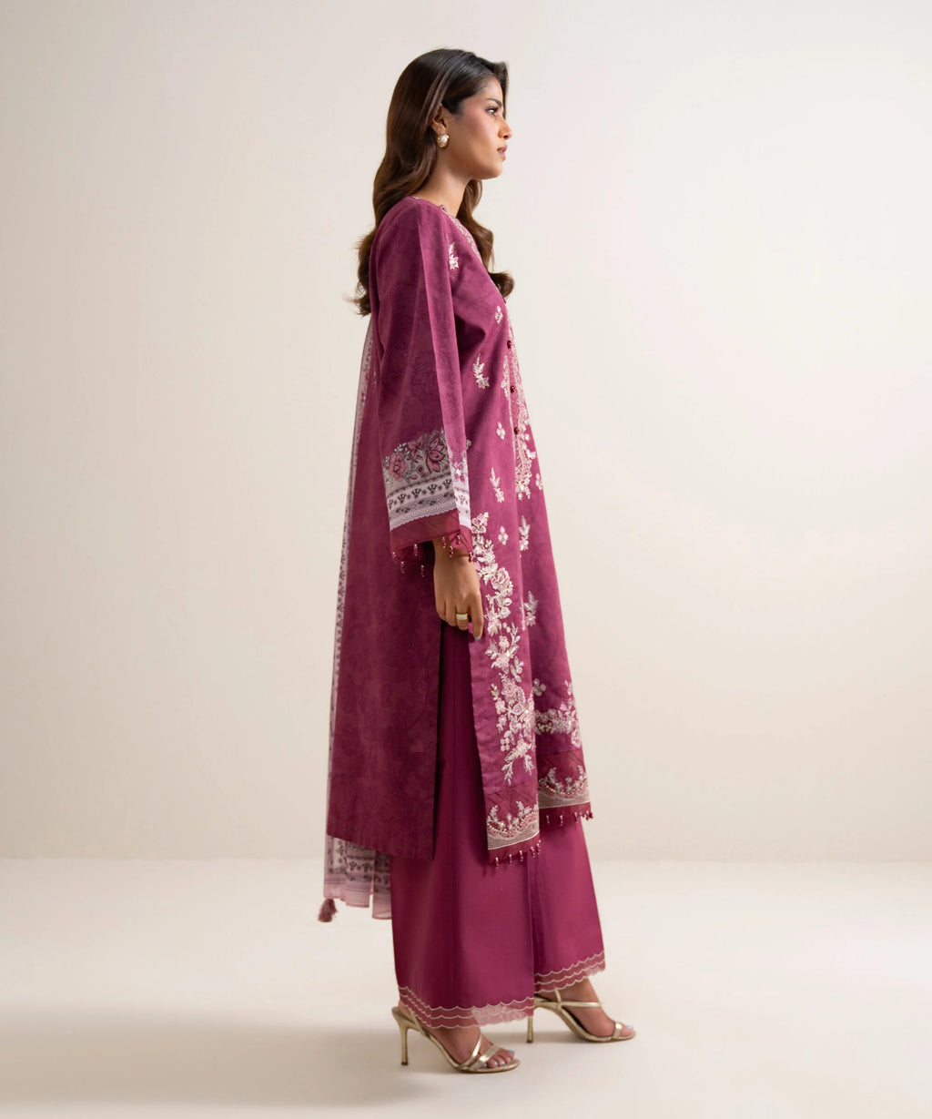 3 Piece - Embroidered Lawn Suit