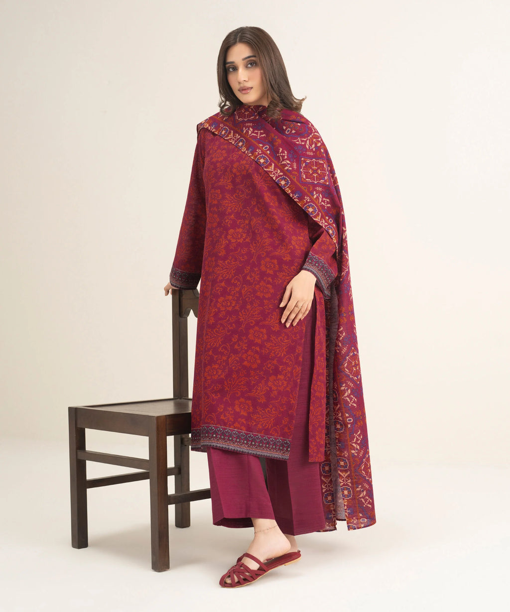 3 Piece - Printed Khaddar Suit