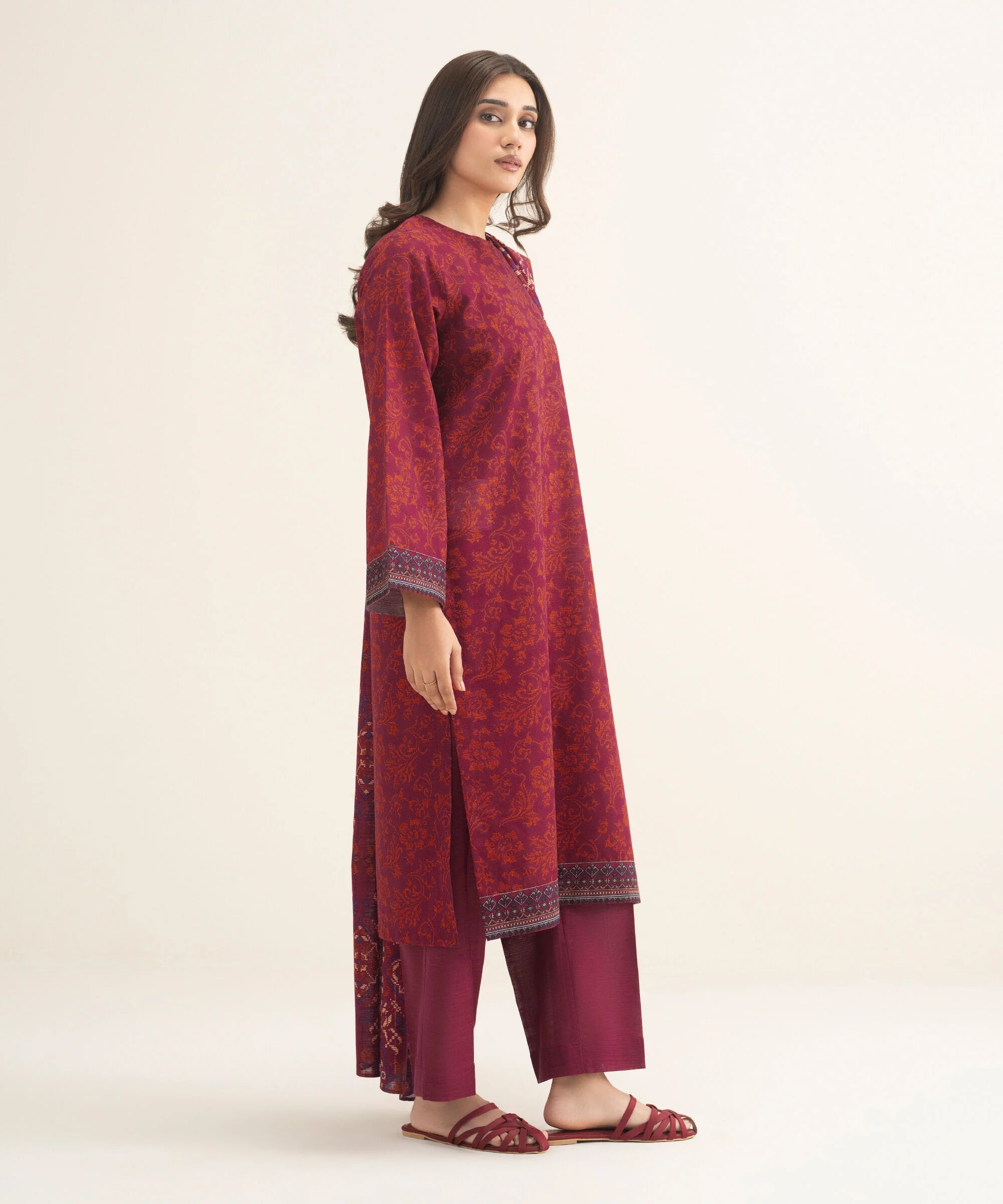 3 Piece - Printed Khaddar Suit